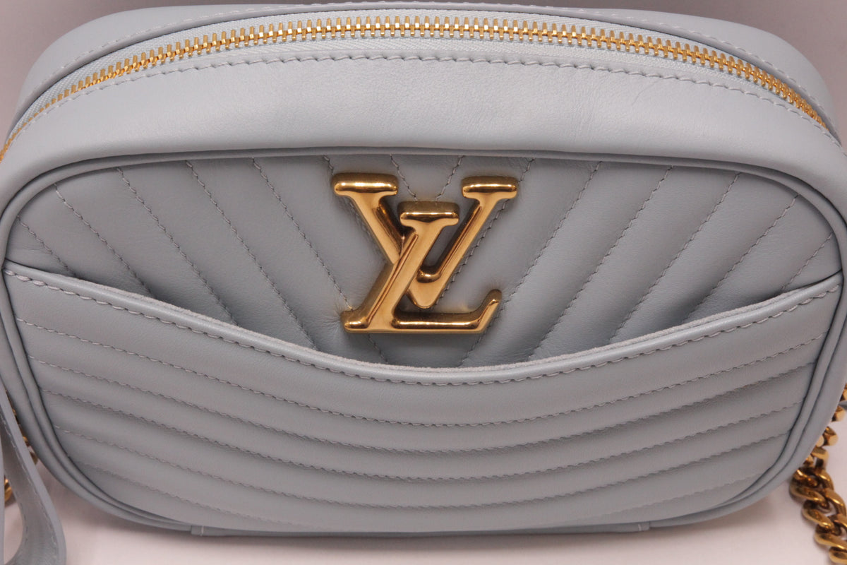 Louis Vuitton New Wave Kameratasche Blau – Fashion-Lux Minimal