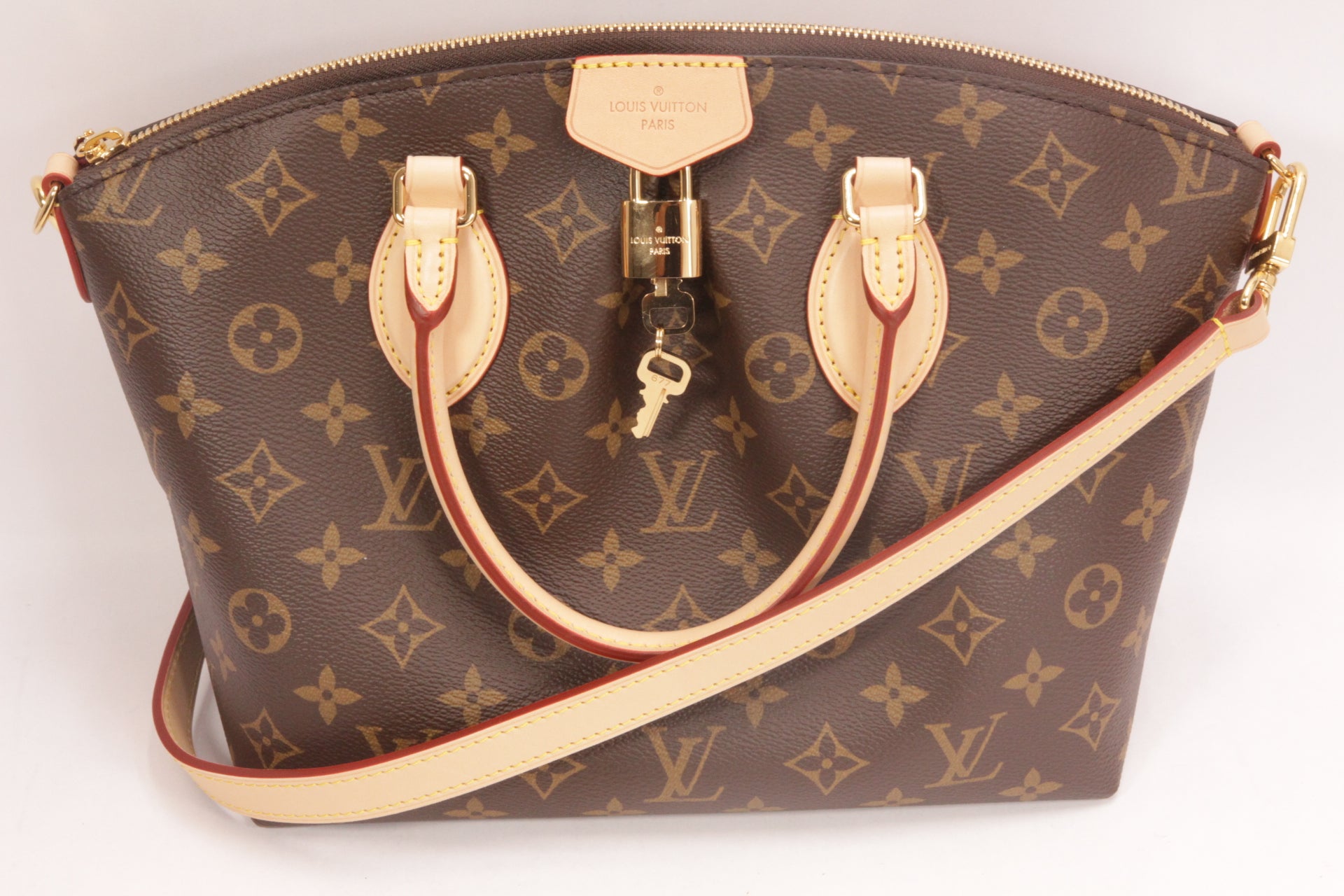 Louis Vuitton Boetie PM Monogram Umhängetasche