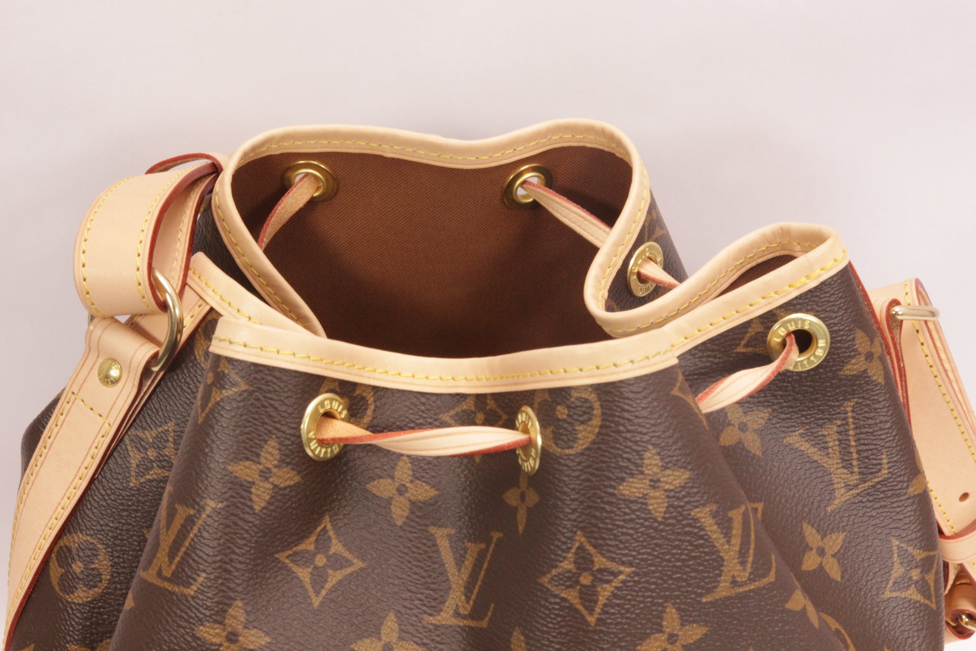 Louis Vuitton Petit Noe Monogram