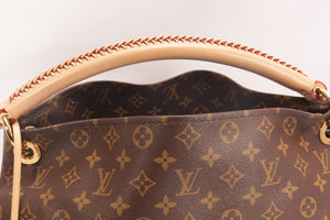 Louis Vuitton Artsy MM Monogram