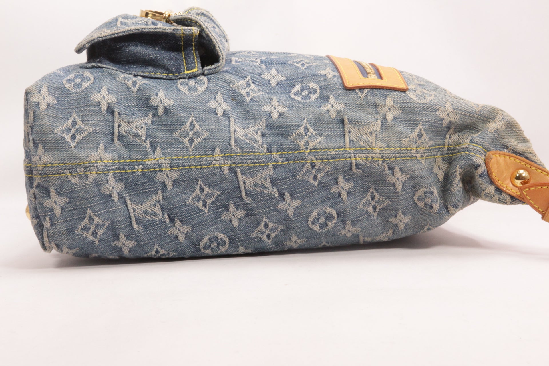 Louis Vuitton Baggy GM Denim Monogram