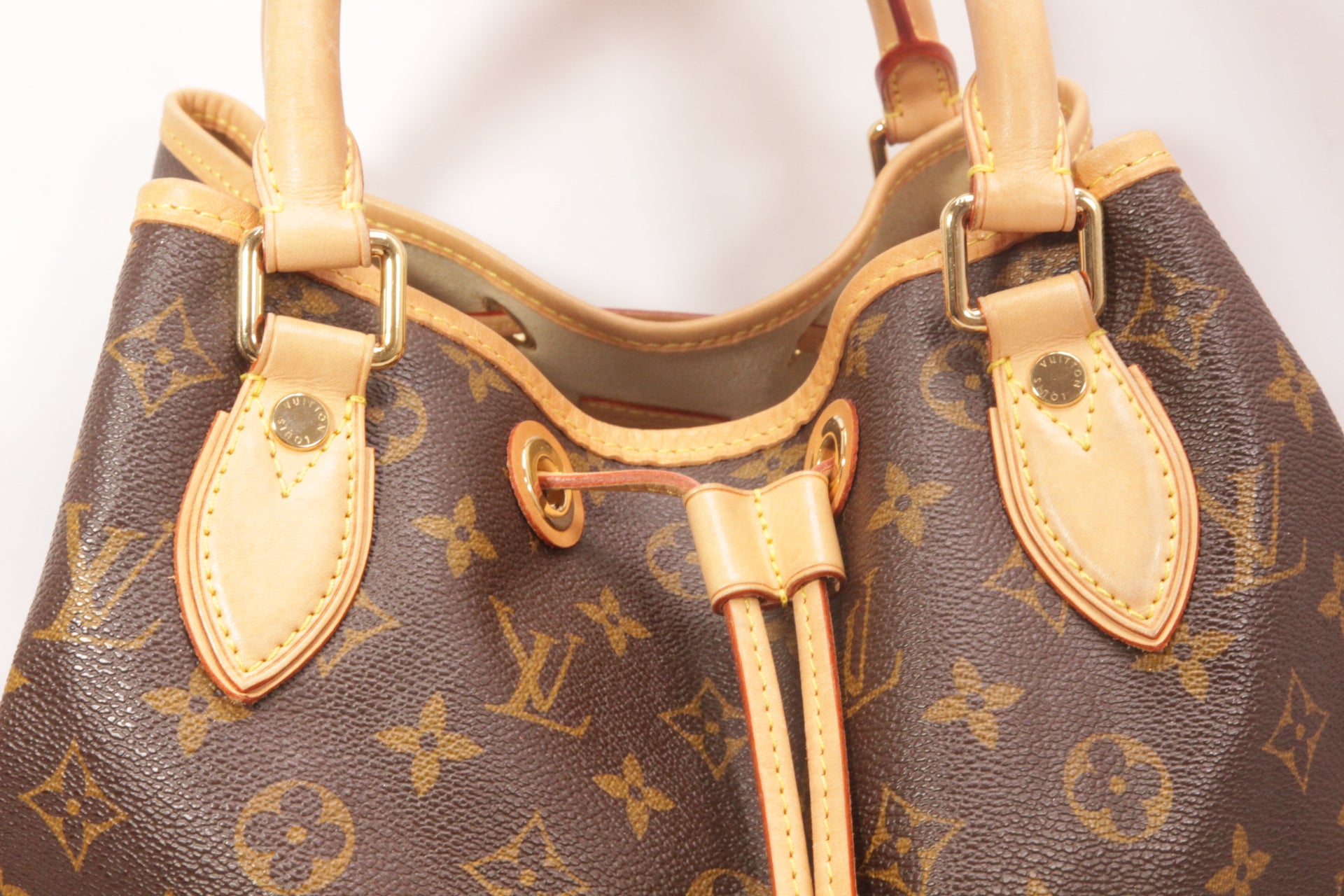 Louis Vuitton Neo Monogram