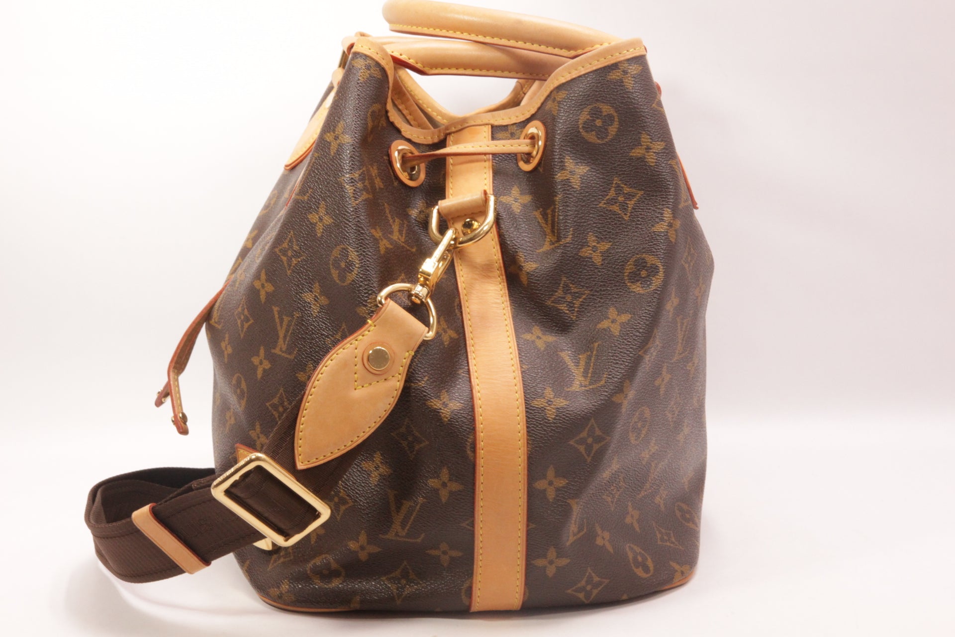 Louis Vuitton Neo Monogram