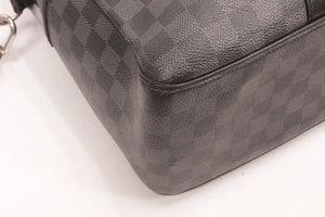 Louis Vuitton Businesstasche Graphite