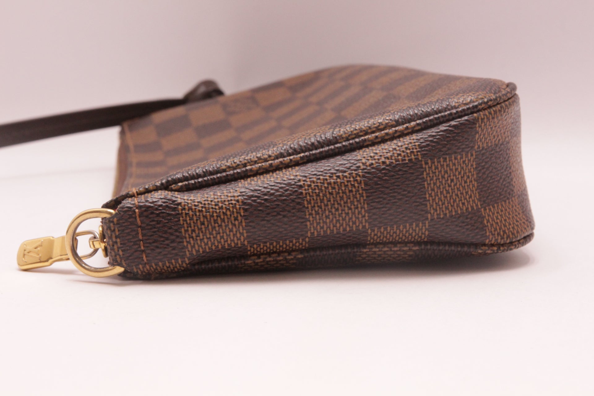 Louis Vuitton Pochette NM Damier