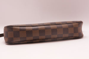 Louis Vuitton Pochette NM Damier