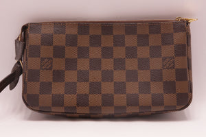 Louis Vuitton Pochette NM Damier