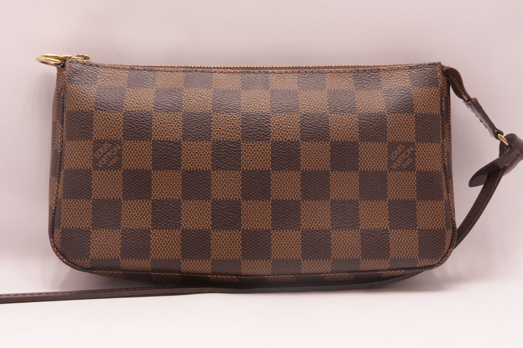 Louis Vuitton Pochette NM Damier