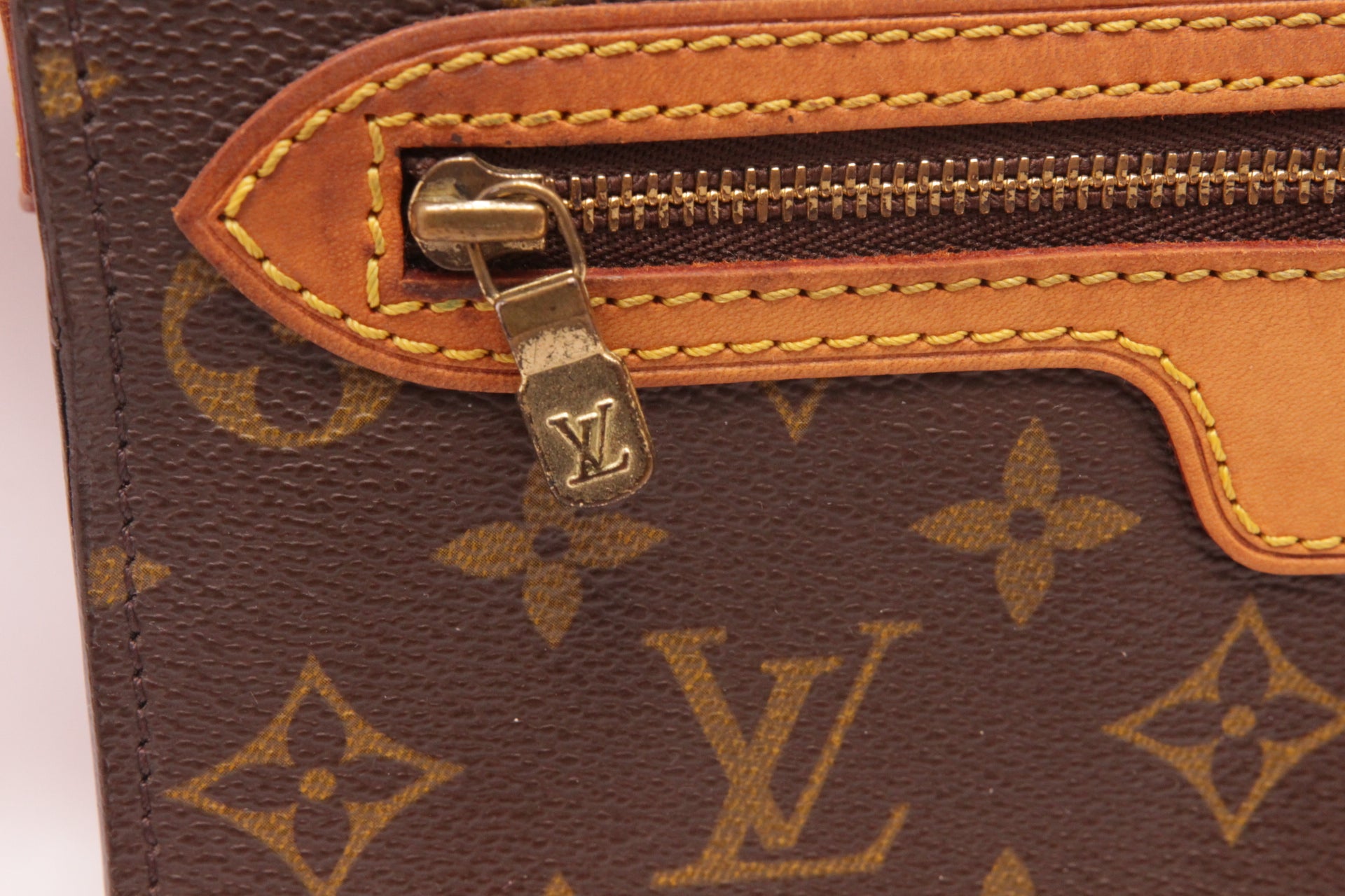 Louis Vuitton Saint Germain Monogram Umhängetasche