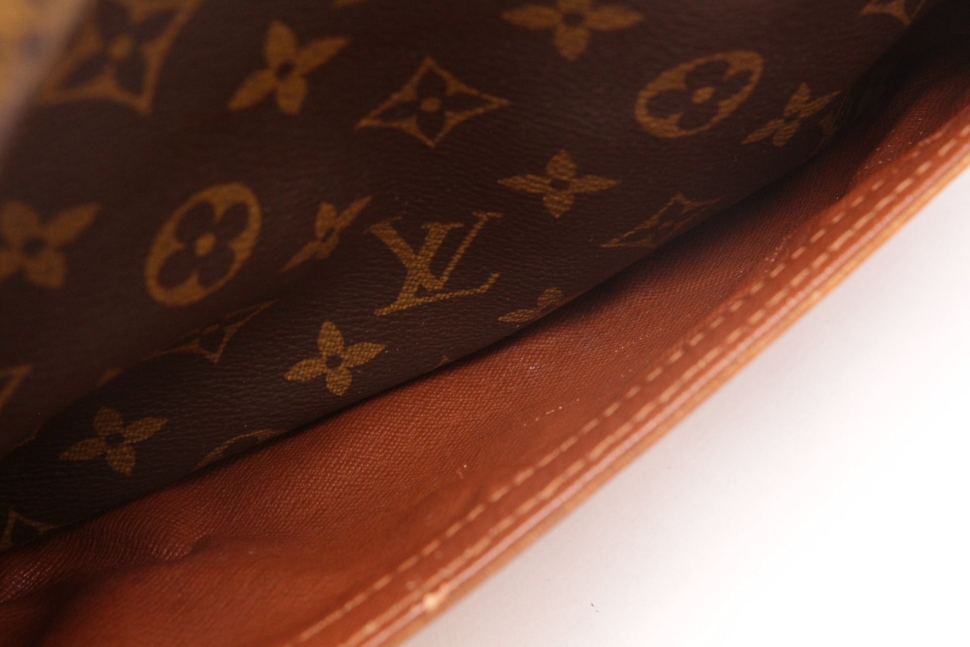 Louis Vuitton Trocadero 26 Monogram Umhängetasche