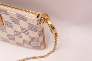 Louis Vuitton Milla Pochette Azur