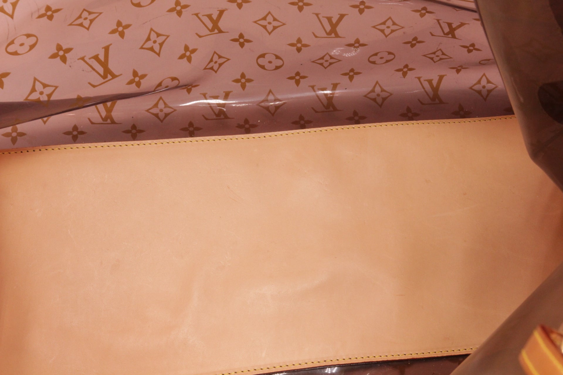 Louis Vuitton Cabas Vinyl Cruise mit Pochette