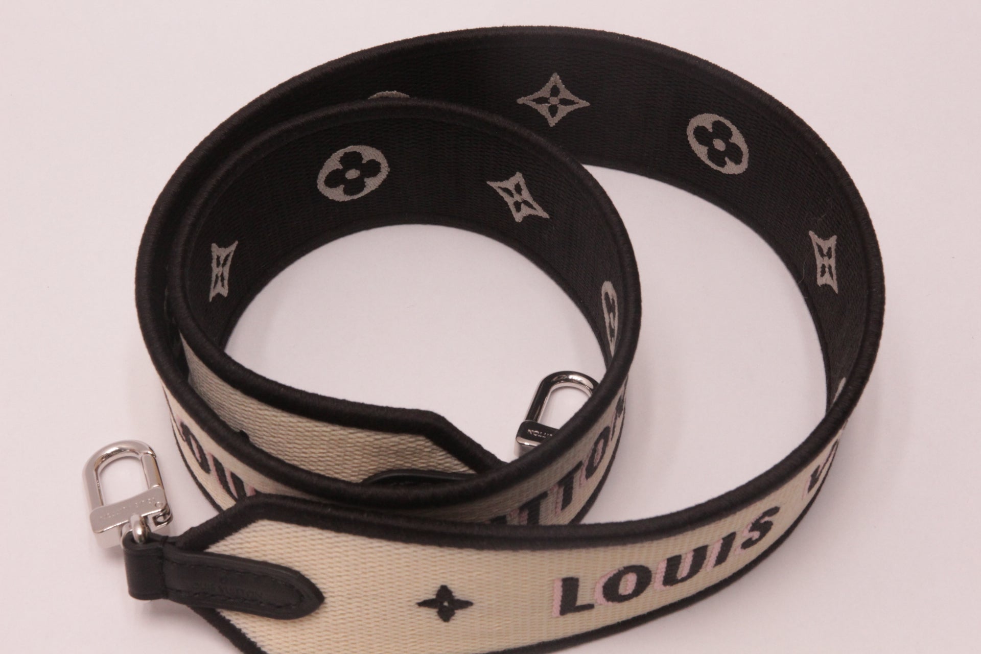 Louis Vuitton Schulterriemen Silber Hardware