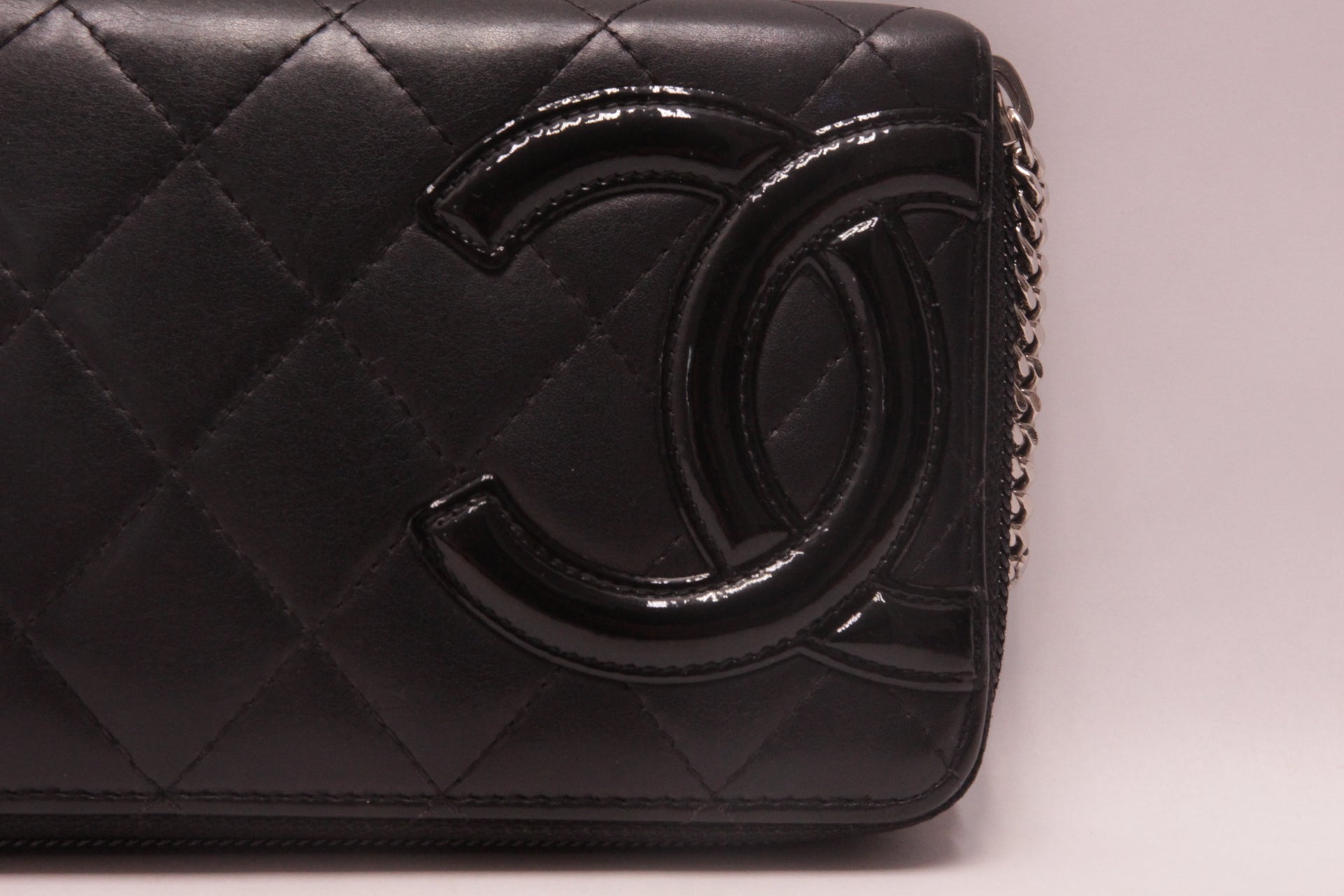 Chanel Cambon Line Leder Zippy Geldbörse