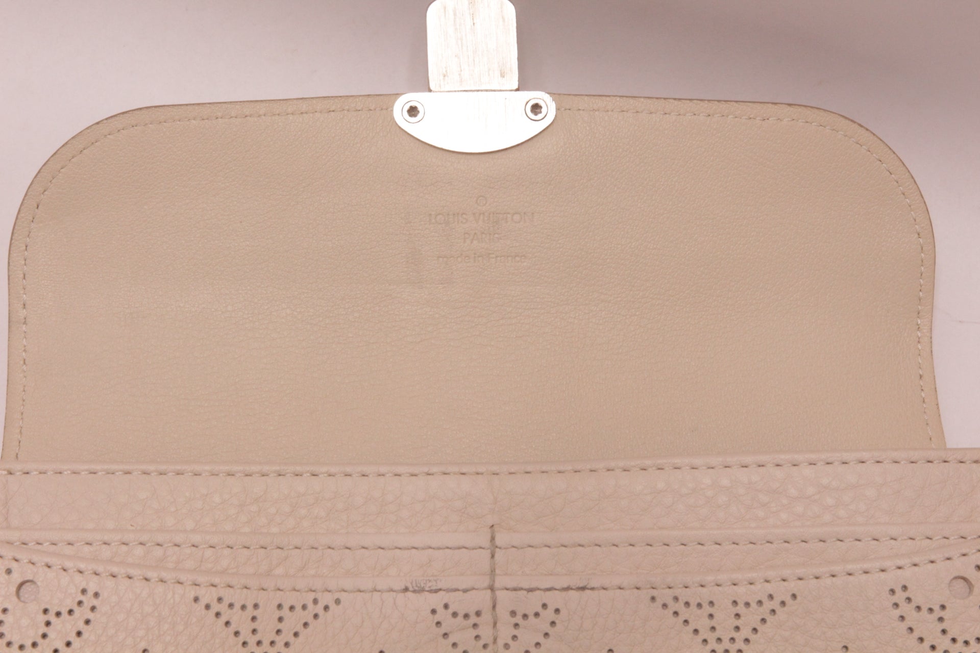 Louis Vuitton Mahina Amelia Ivory Leder Geldbörse