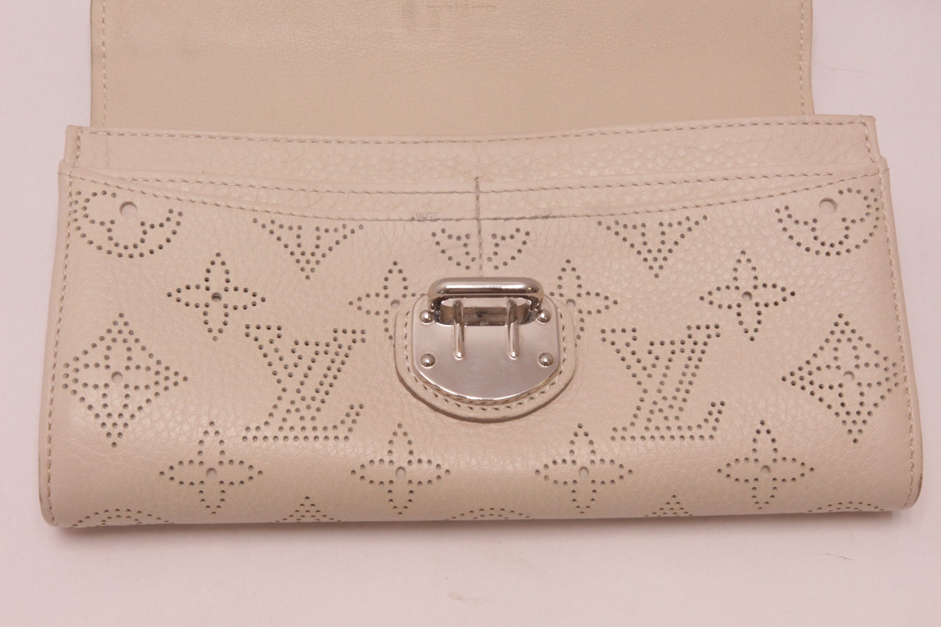 Louis Vuitton Mahina Amelia Ivory Leder Geldbörse