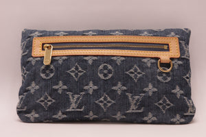 Louis Vuitton Blue Denim Monogram Denim Pochette Pratt Clutch