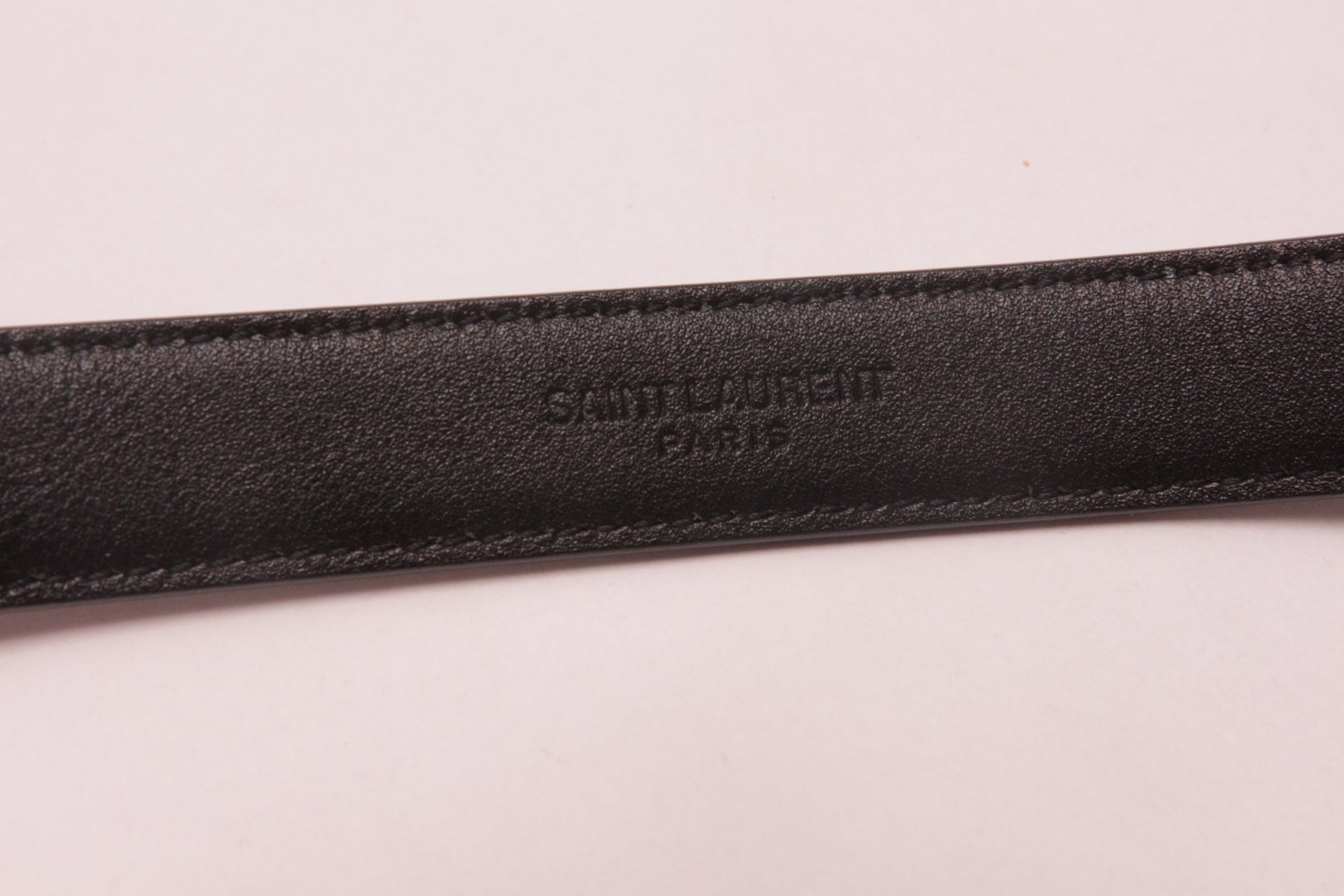 Yves Saint Laurent Damen Ledergürtel