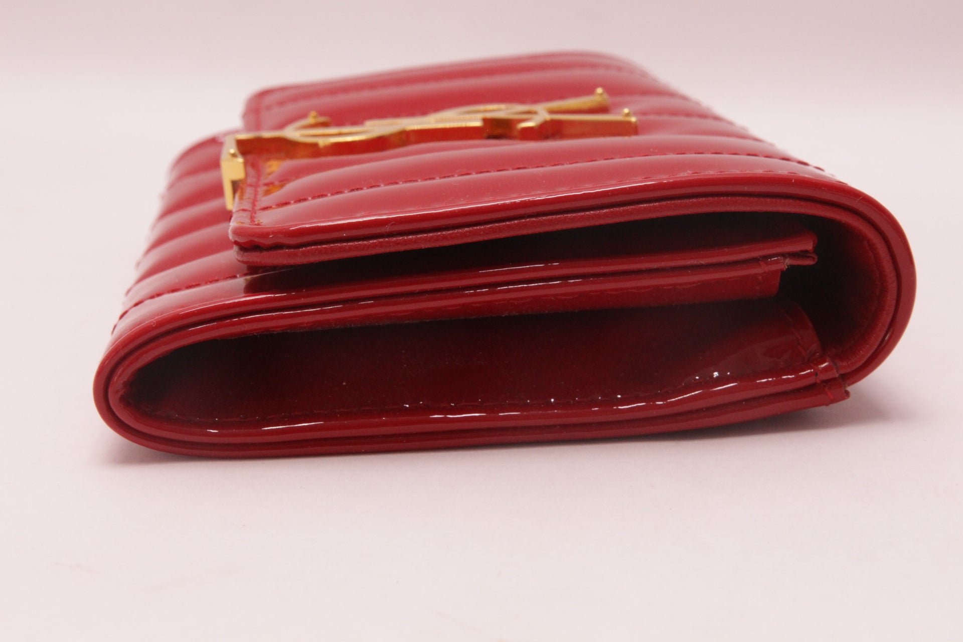 Yves Saint Laurent Geldbörse Lackleder