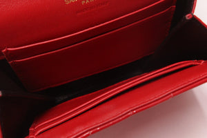 Yves Saint Laurent Geldbörse Lackleder