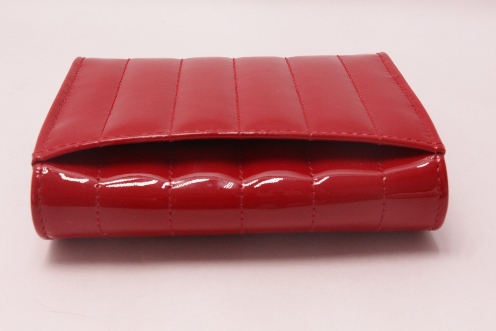 Yves Saint Laurent Geldbörse Lackleder