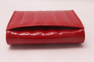 Yves Saint Laurent Geldbörse Lackleder