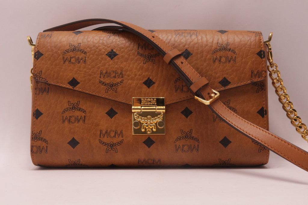 MCM Tracy Umhängetasche in Visetos