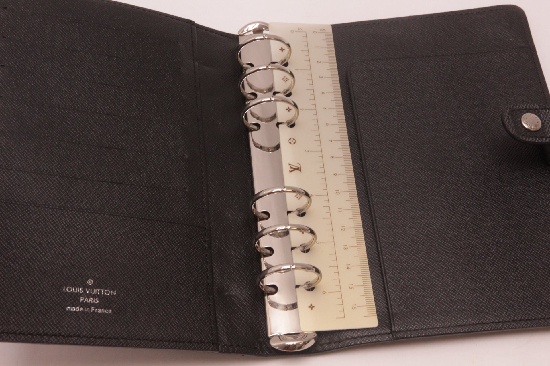 Louis Vuitton Agenda MM Graphite