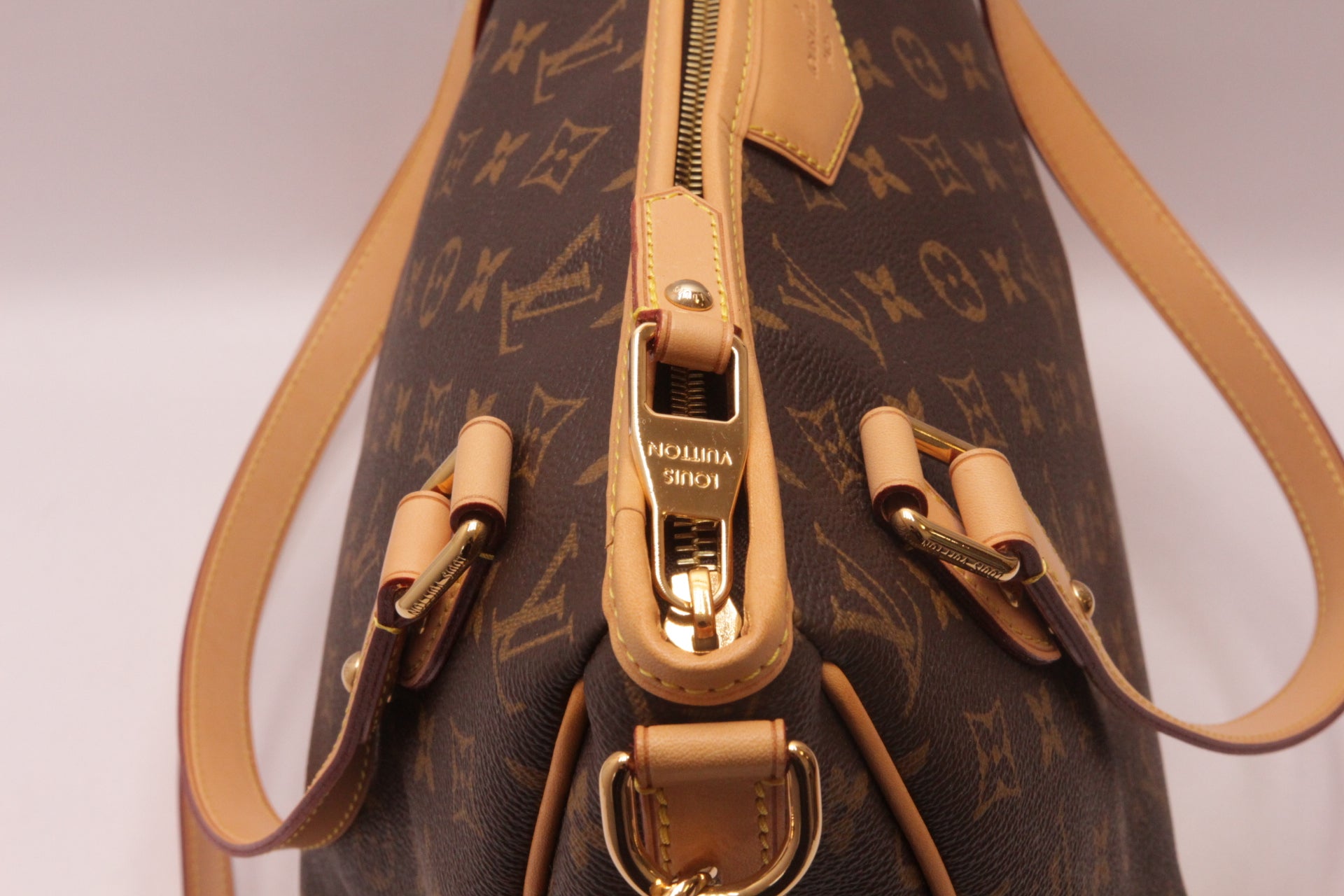 Louis Vuitton Estrela MM Monogram