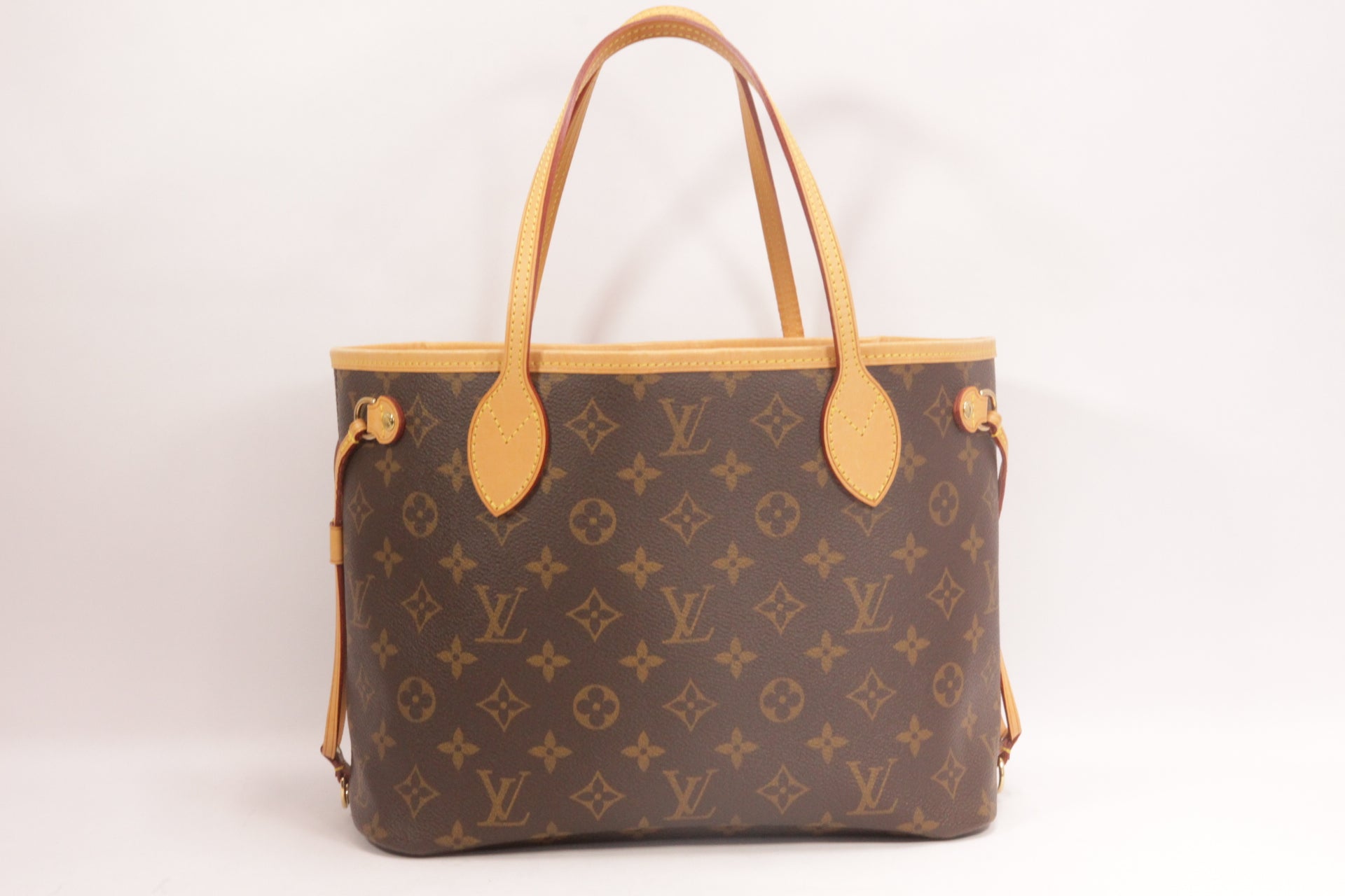 Louis Vuitton Neverfull PM Monogram