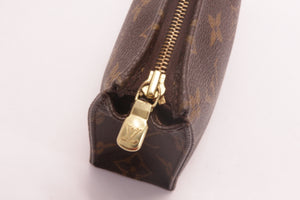 Louis Vuitton Poche Toilette 15 Monogram