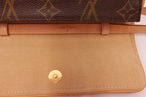 Louis Vuitton Twin Pochette Florentine Monogram