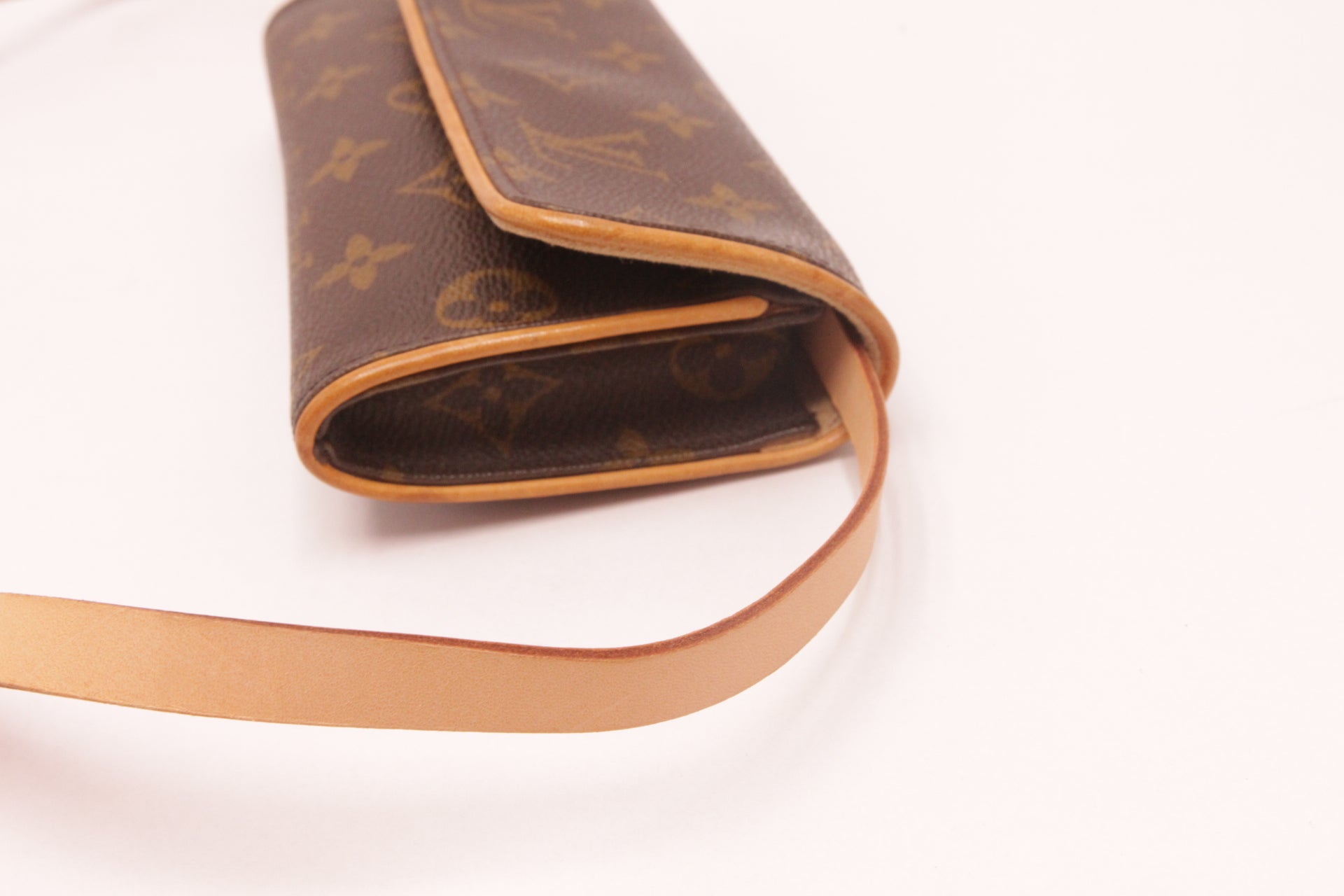 Louis Vuitton Twin Pochette Florentine Monogram