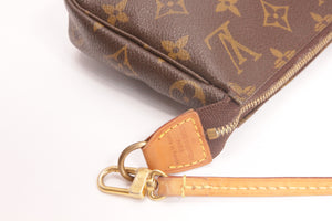 Louis Vuitton Pochette Accessoires