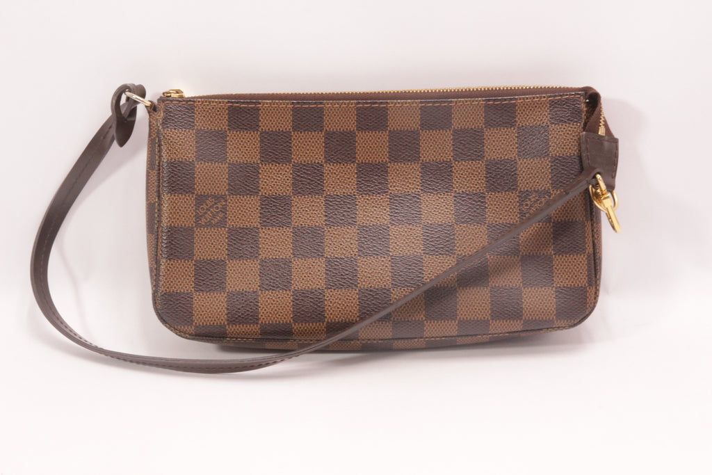 Louis Vuitton Pochette NM Damier