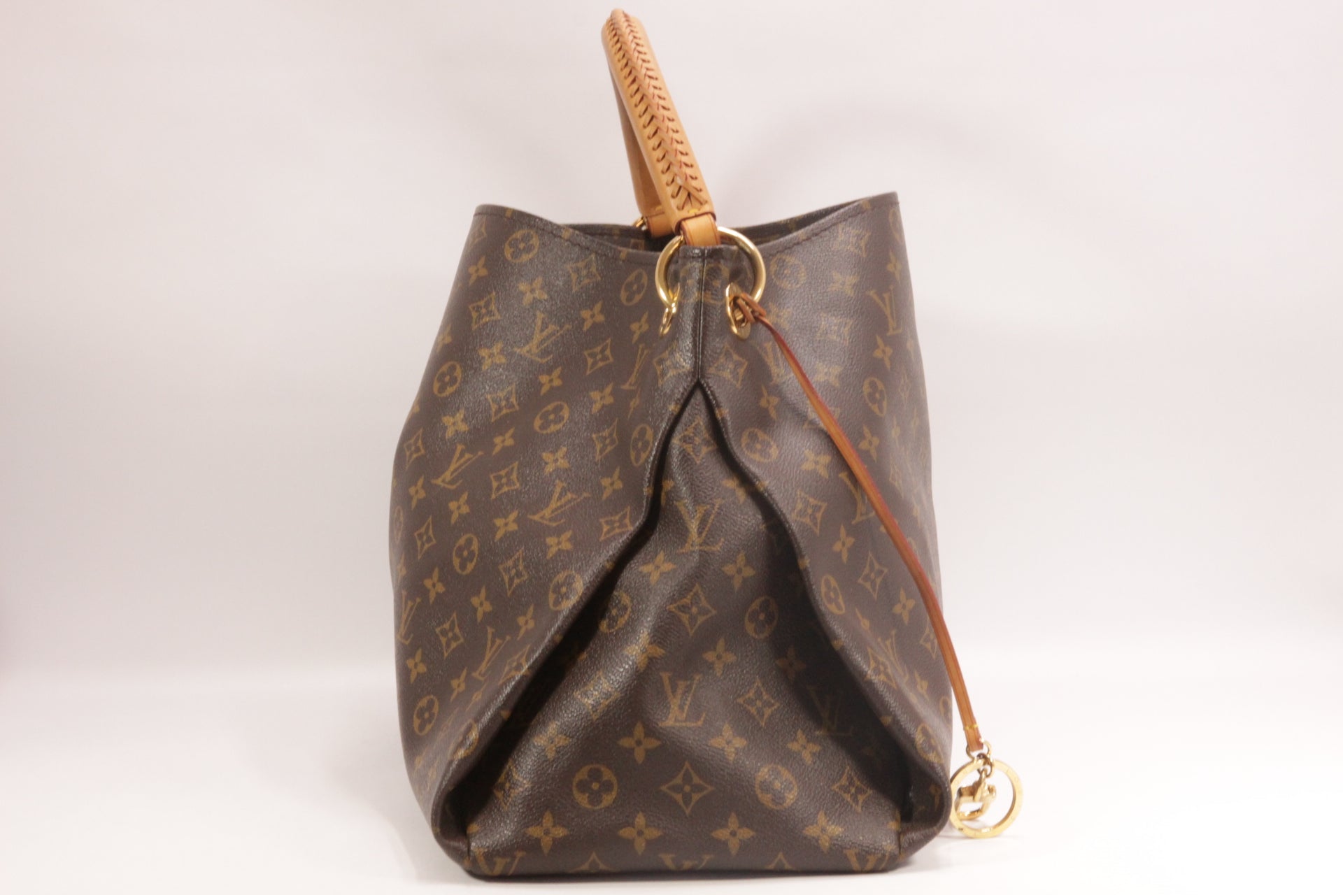 Louis Vuitton Artsy MM Monogram