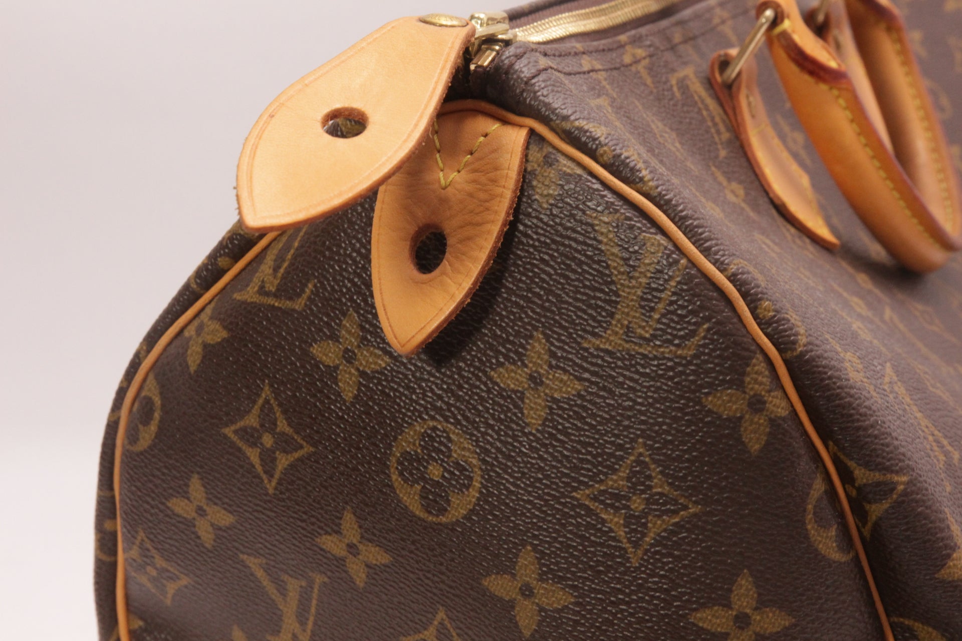 Louis Vuitton Speedy 40 Monogram