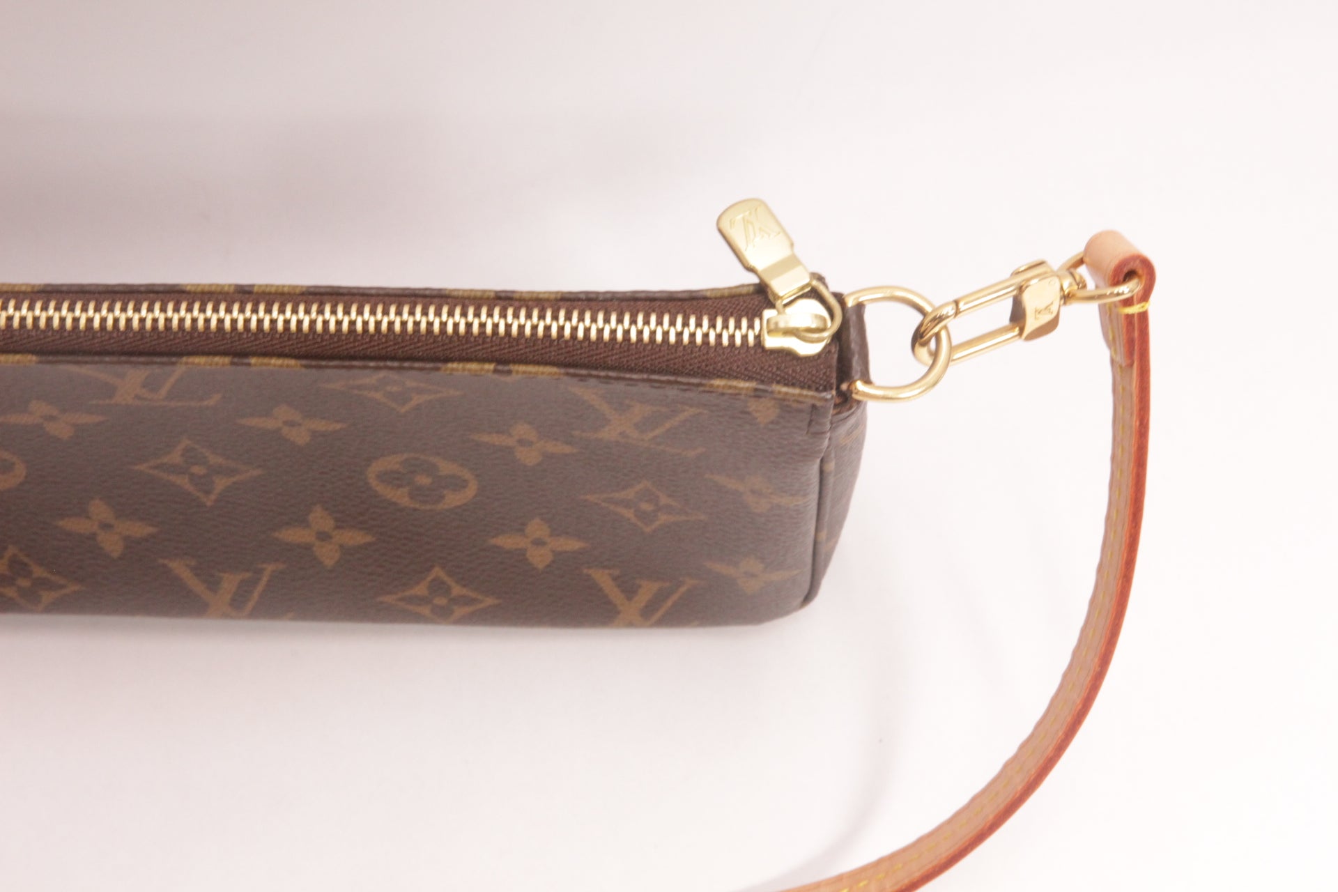 Louis Vuitton NM Pochette Monogram