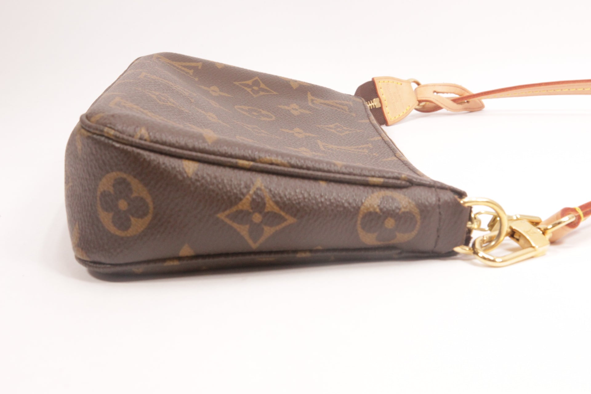 Louis Vuitton NM Pochette Monogram