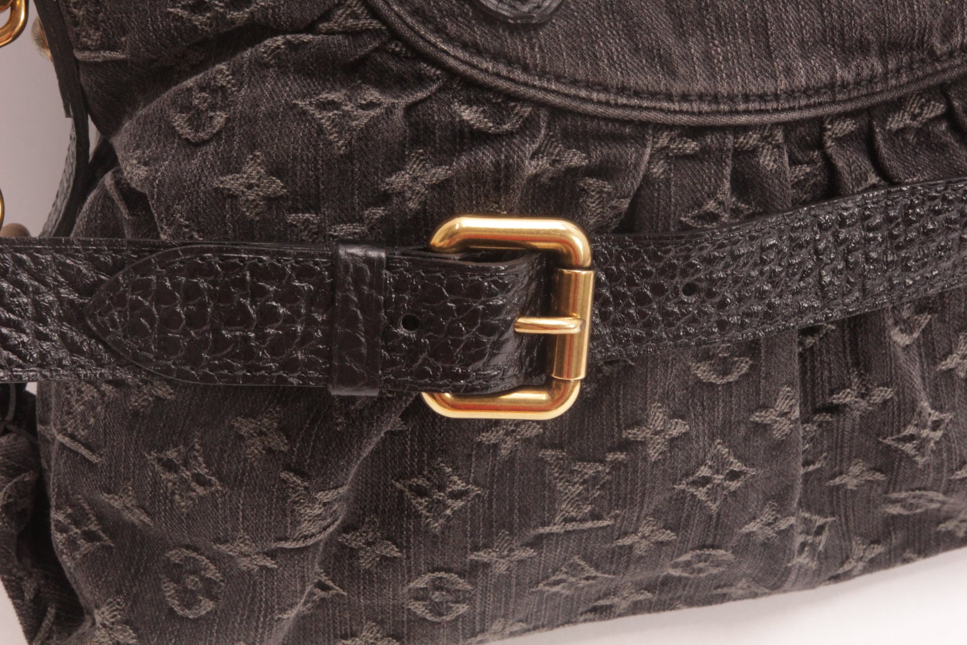 Louis Vuitton - Neo Cabby MM Monogram Denim Noir