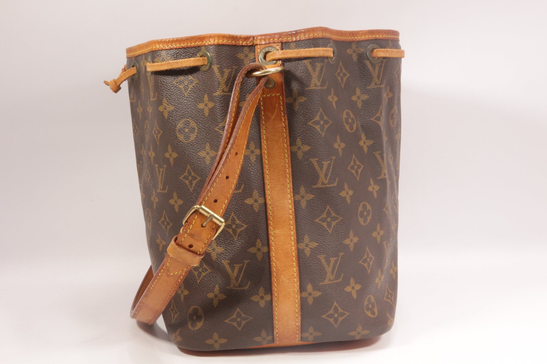 Louis Vuitton Petit Noe Monogram