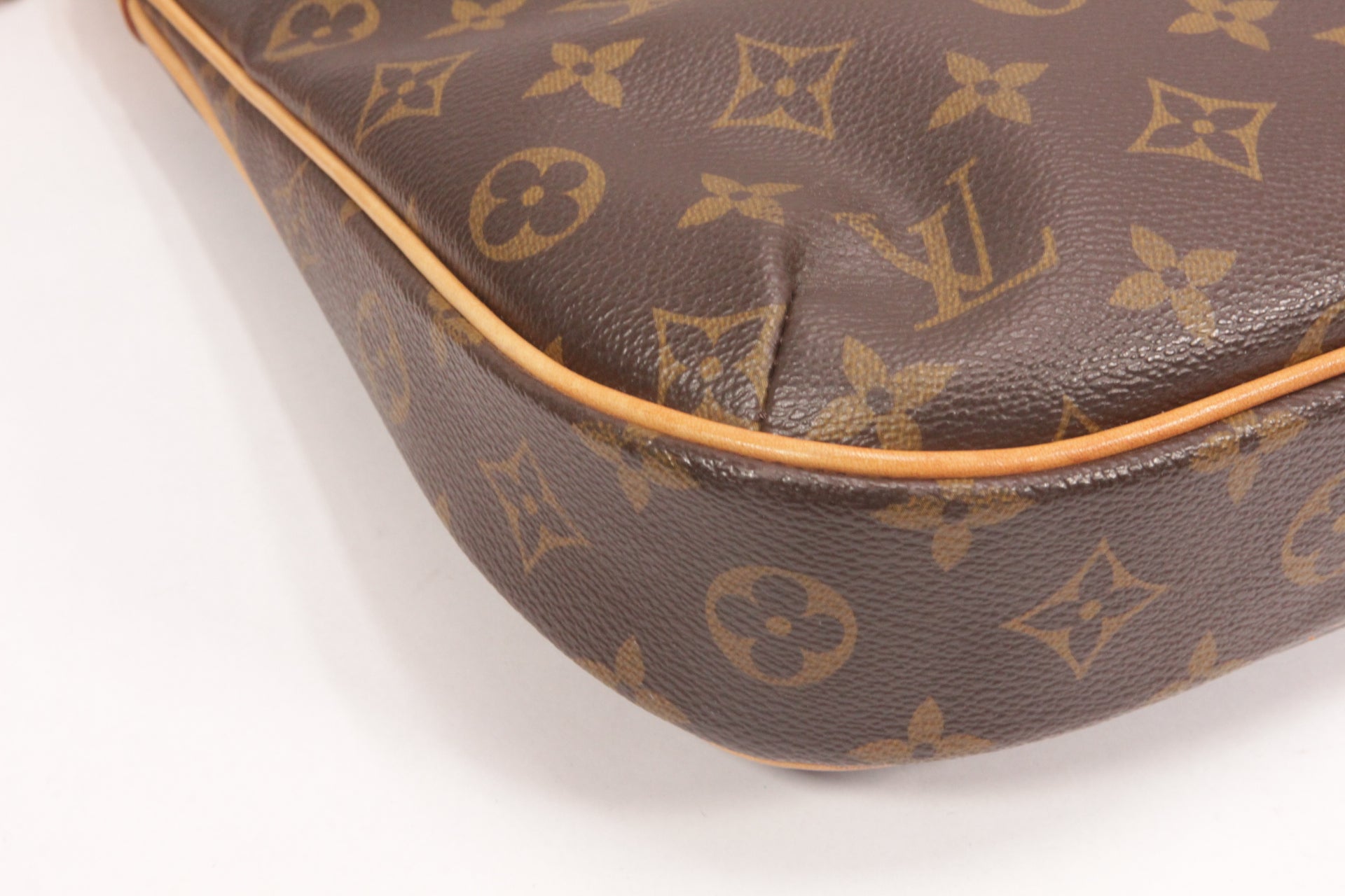 Louis Vuitton Monogram Odeon PM Crossbody Bag 107lv47 – Bagriculture