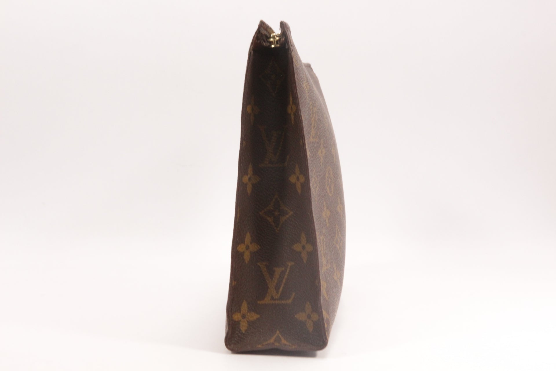 Louis Vuitton Toiletry Pouch 26 Monogram