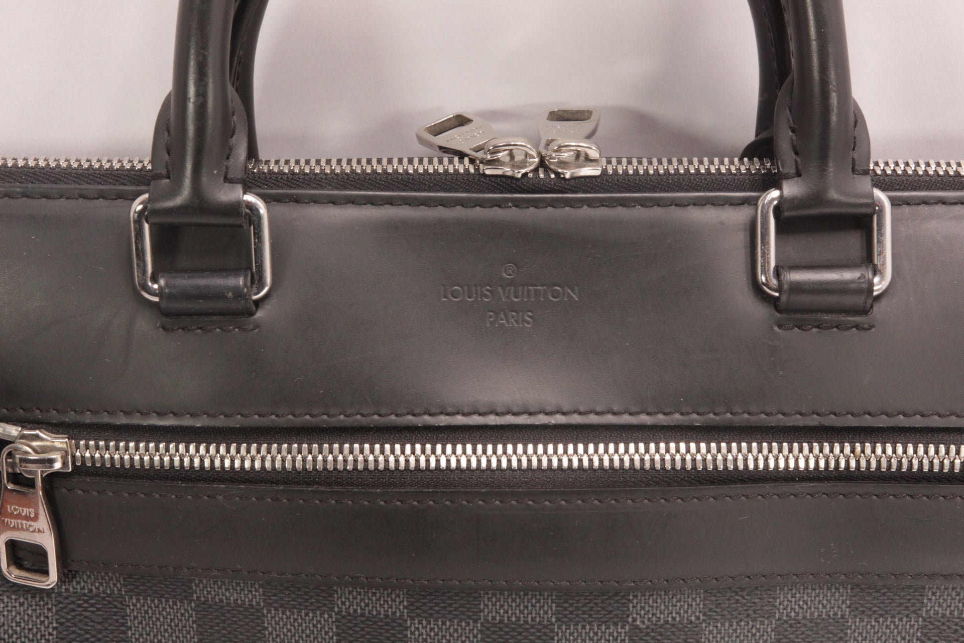 Louis Vuitton Porte Documents Jour Damier Graphite