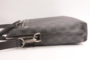 Louis Vuitton Porte Documents Jour Damier Graphite