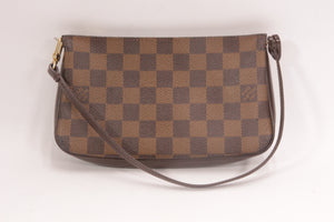 Louis Vuitton Pochette Navona Damier