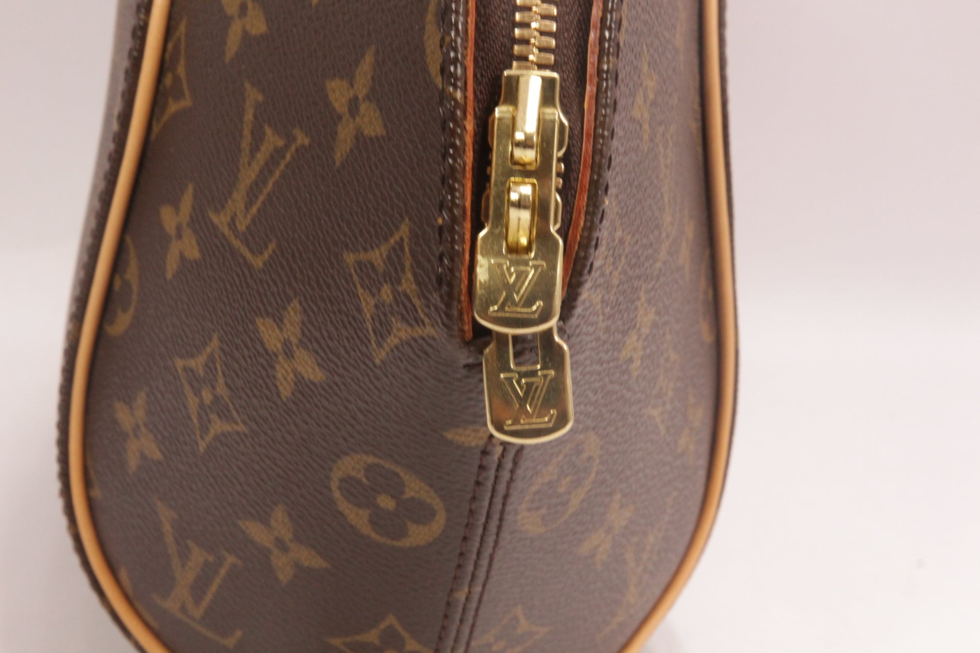 Louis Vuitton Ellipse PM Monogram