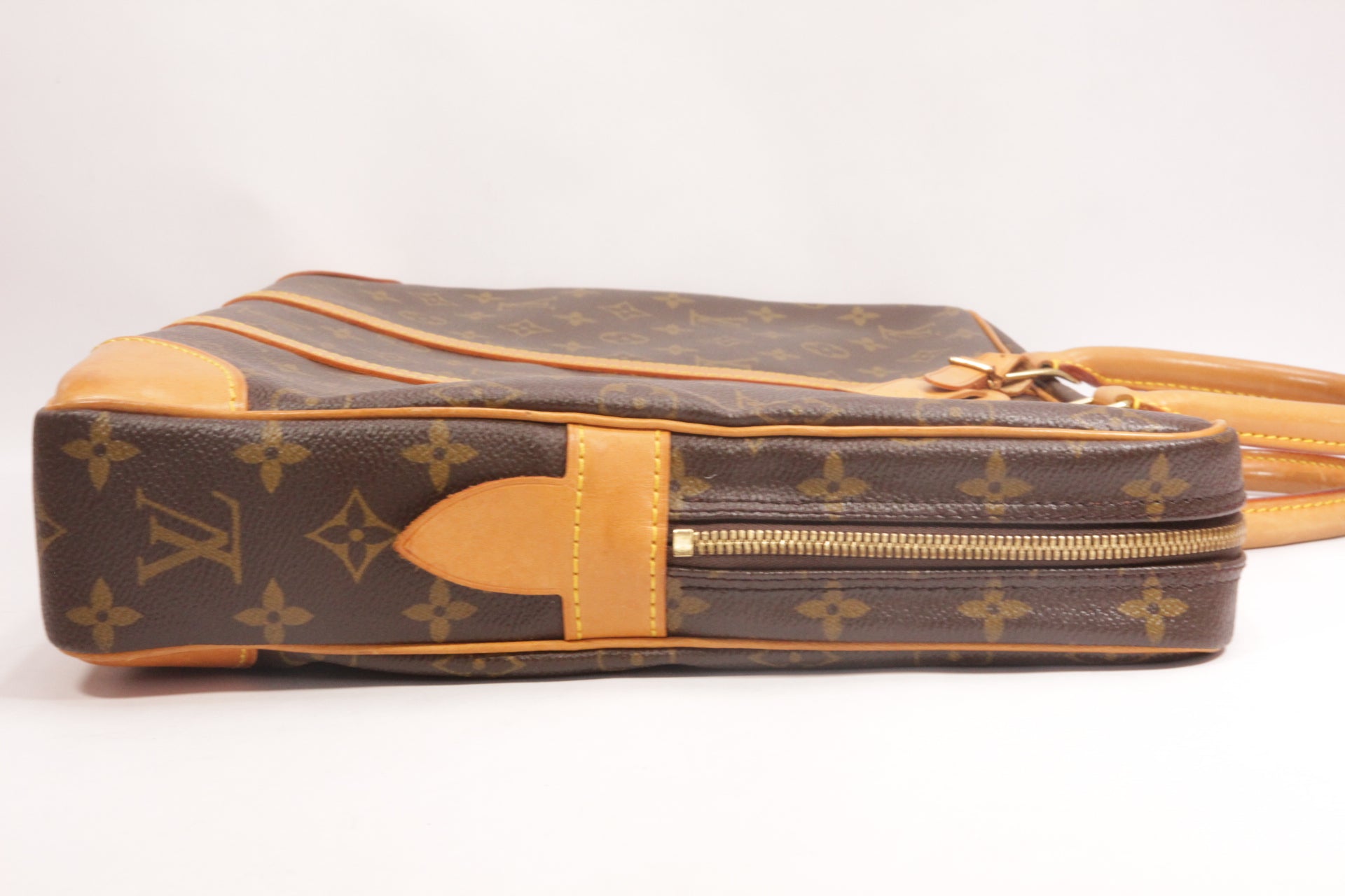 Louis Vuitton Porte Documents Voyage Monogram