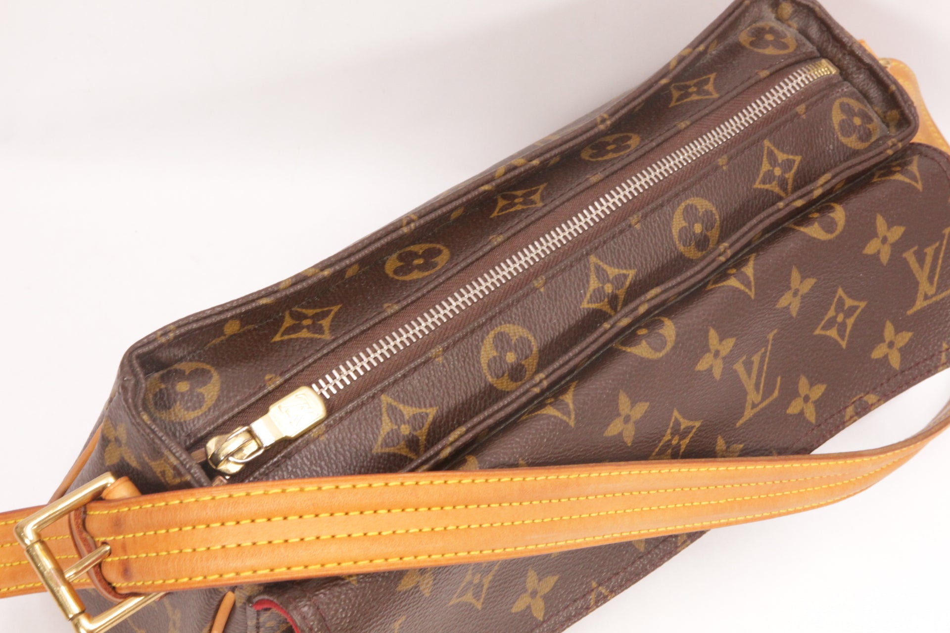 Louis Vuitton Viva Cite MM Monogram Canvas Shoulder Bag