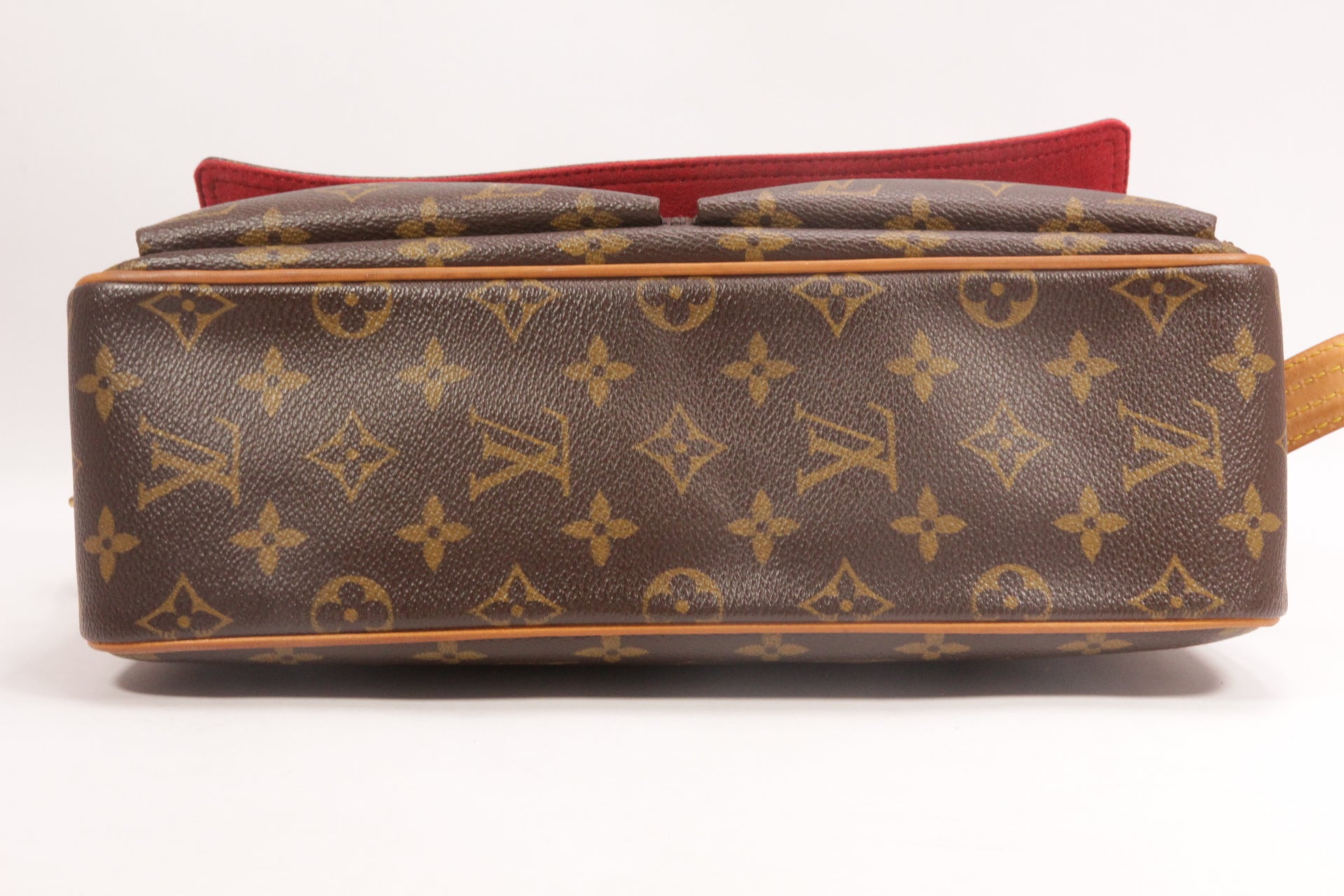 Louis Vuitton Viva Cite MM Monogram